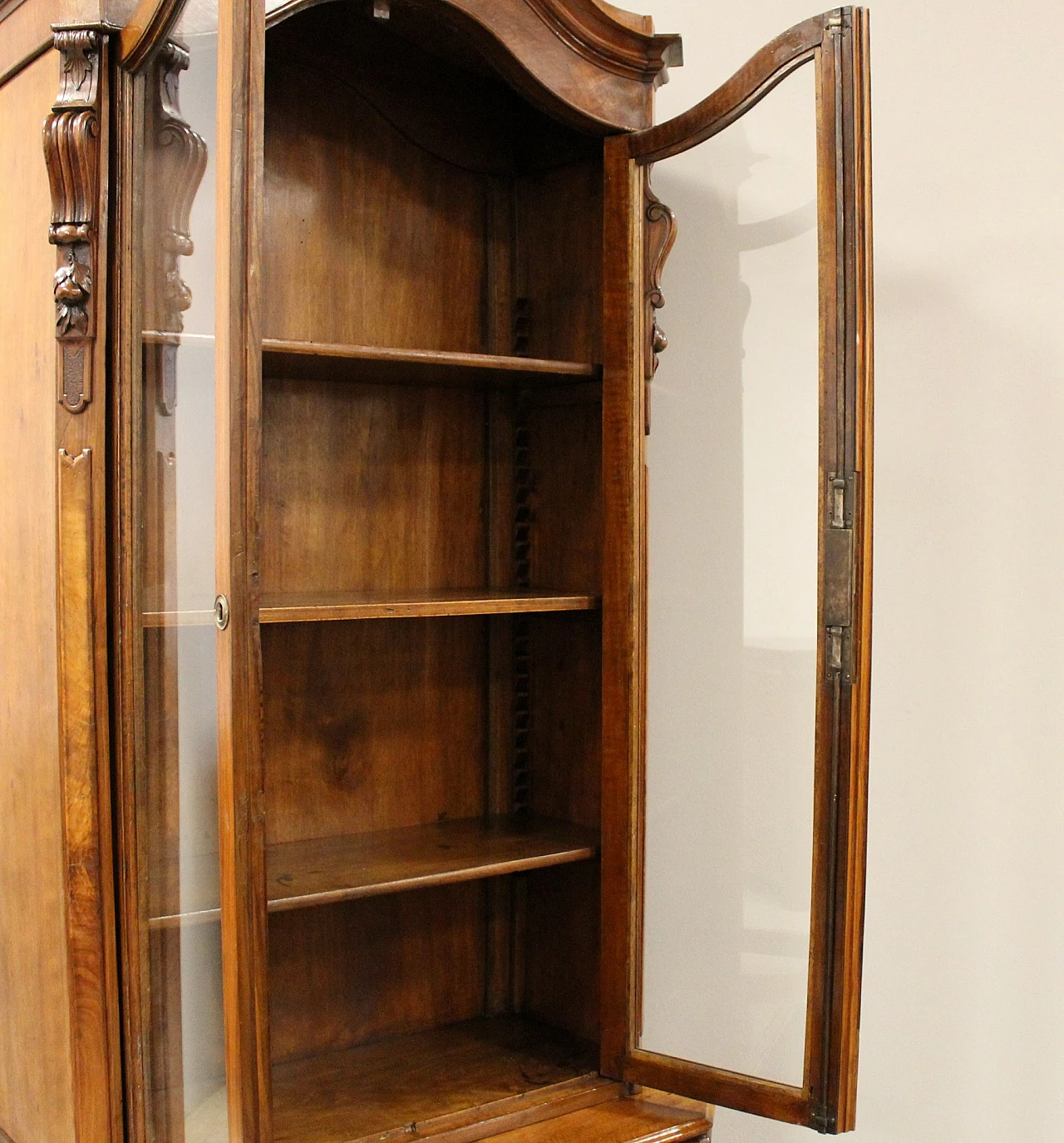 Louis Philippe walnut sideboard with showcase and pull-out writing desk, 19th century 6