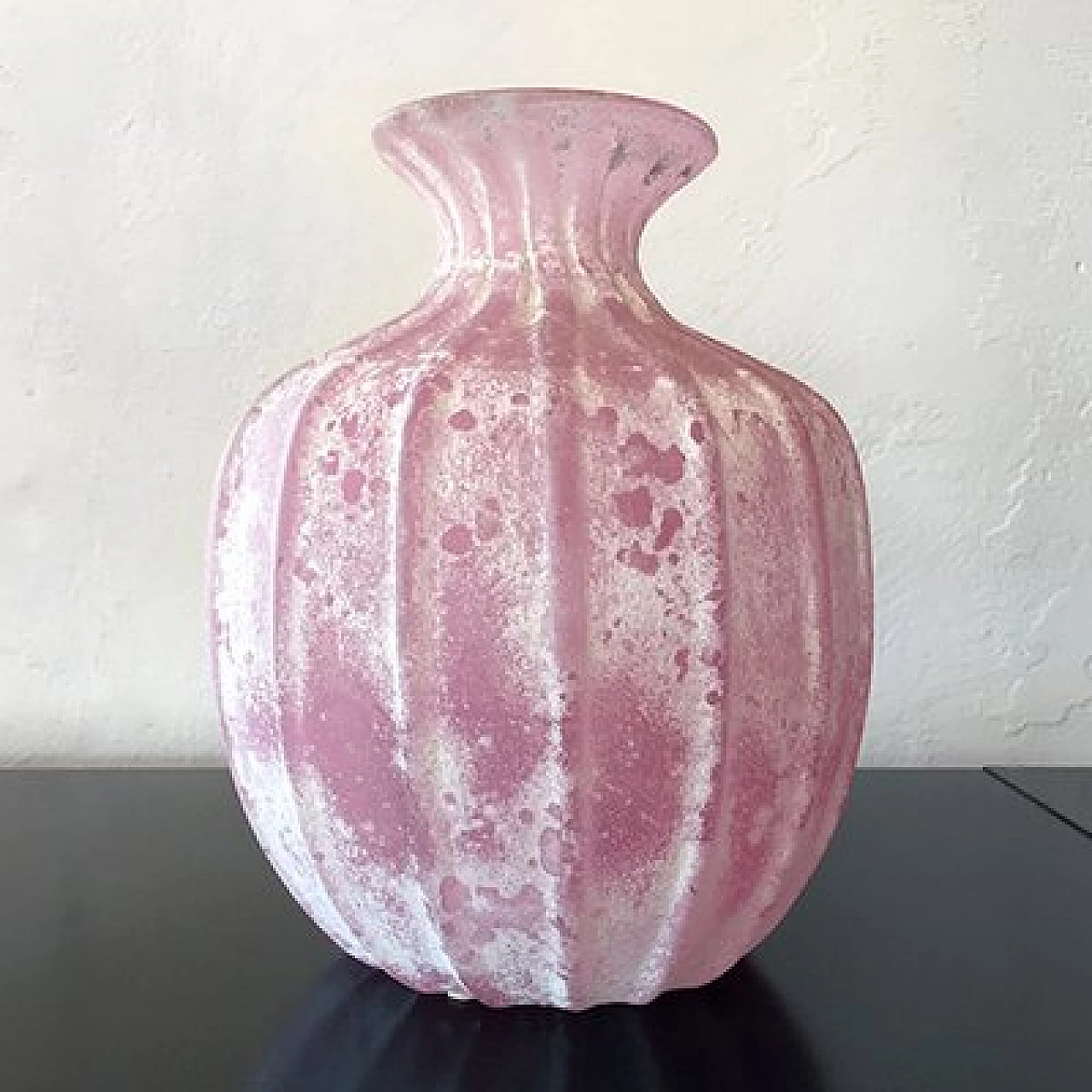 Pink scavo glass vase by Seguso, 1950s 2