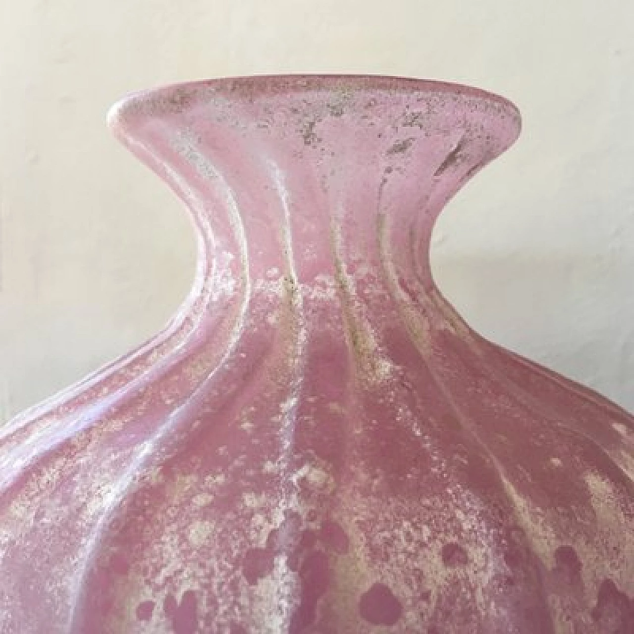 Pink scavo glass vase by Seguso, 1950s 14