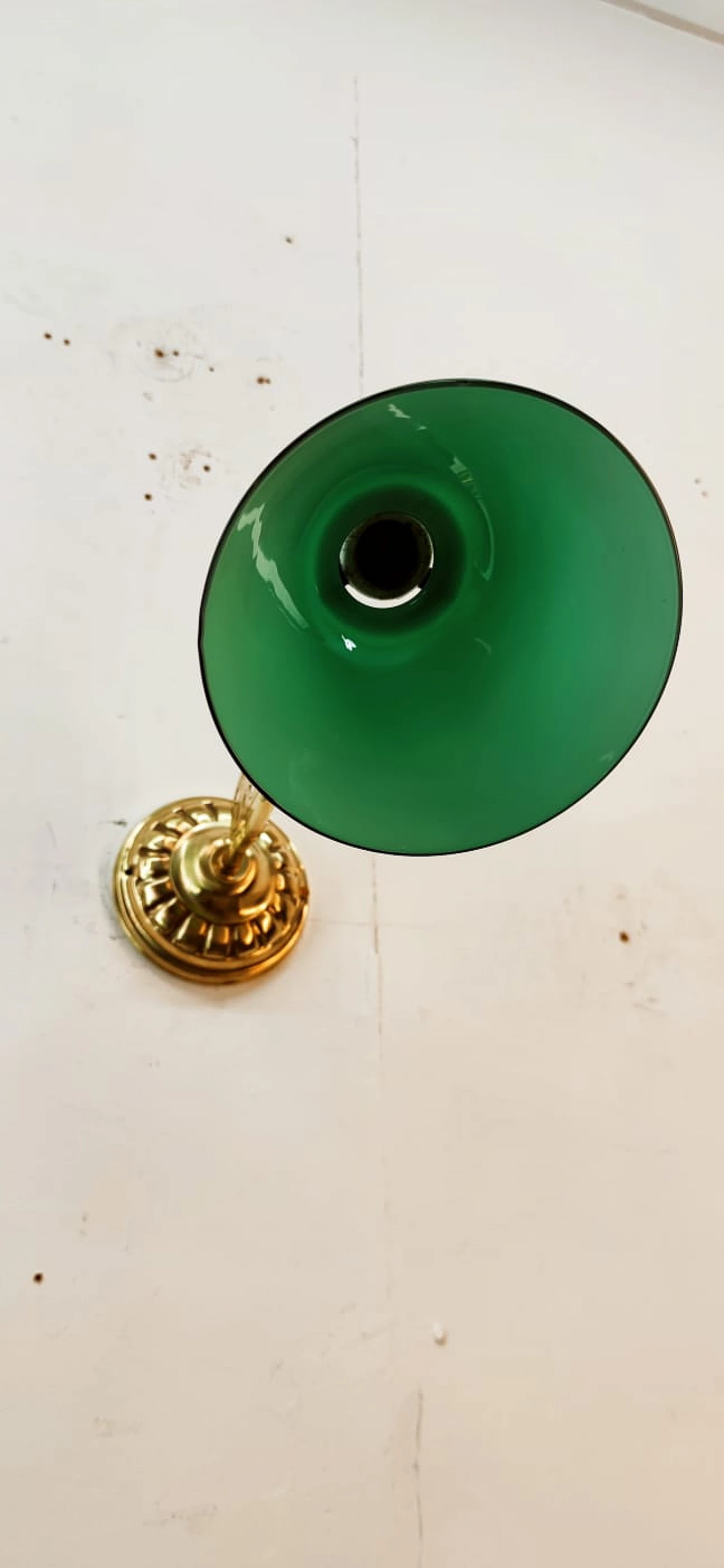 Brass and green glass wall light, 1930s 15