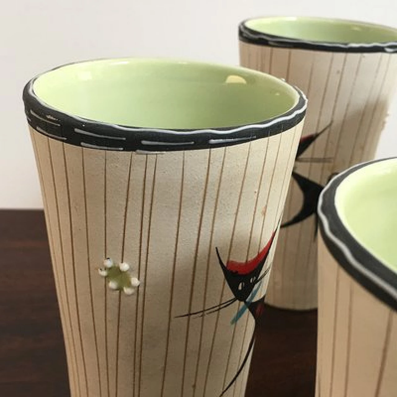 6 Painted ceramic glasses by Cama Deruta, 1950s 8