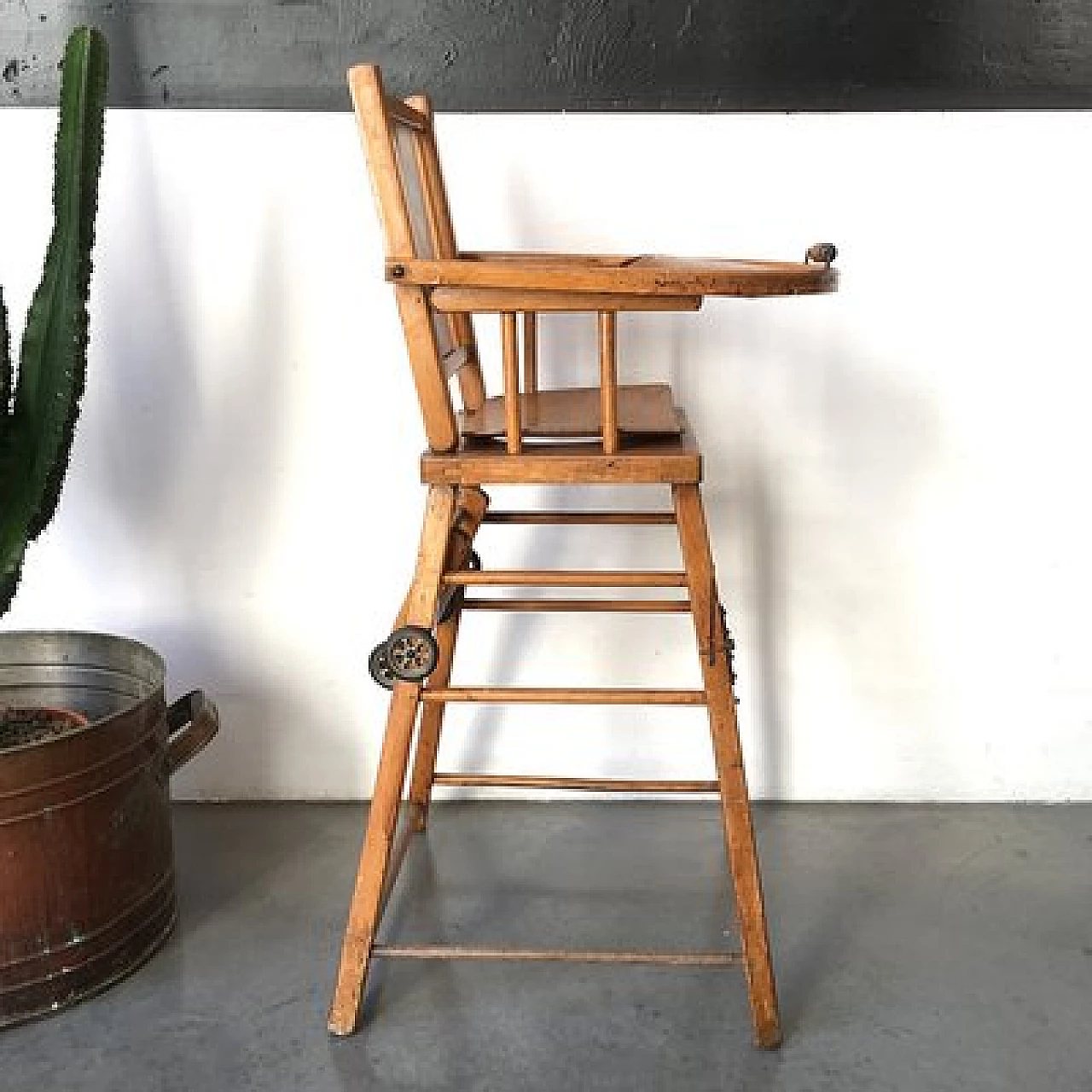 Wooden child's high chair, 1960s 3