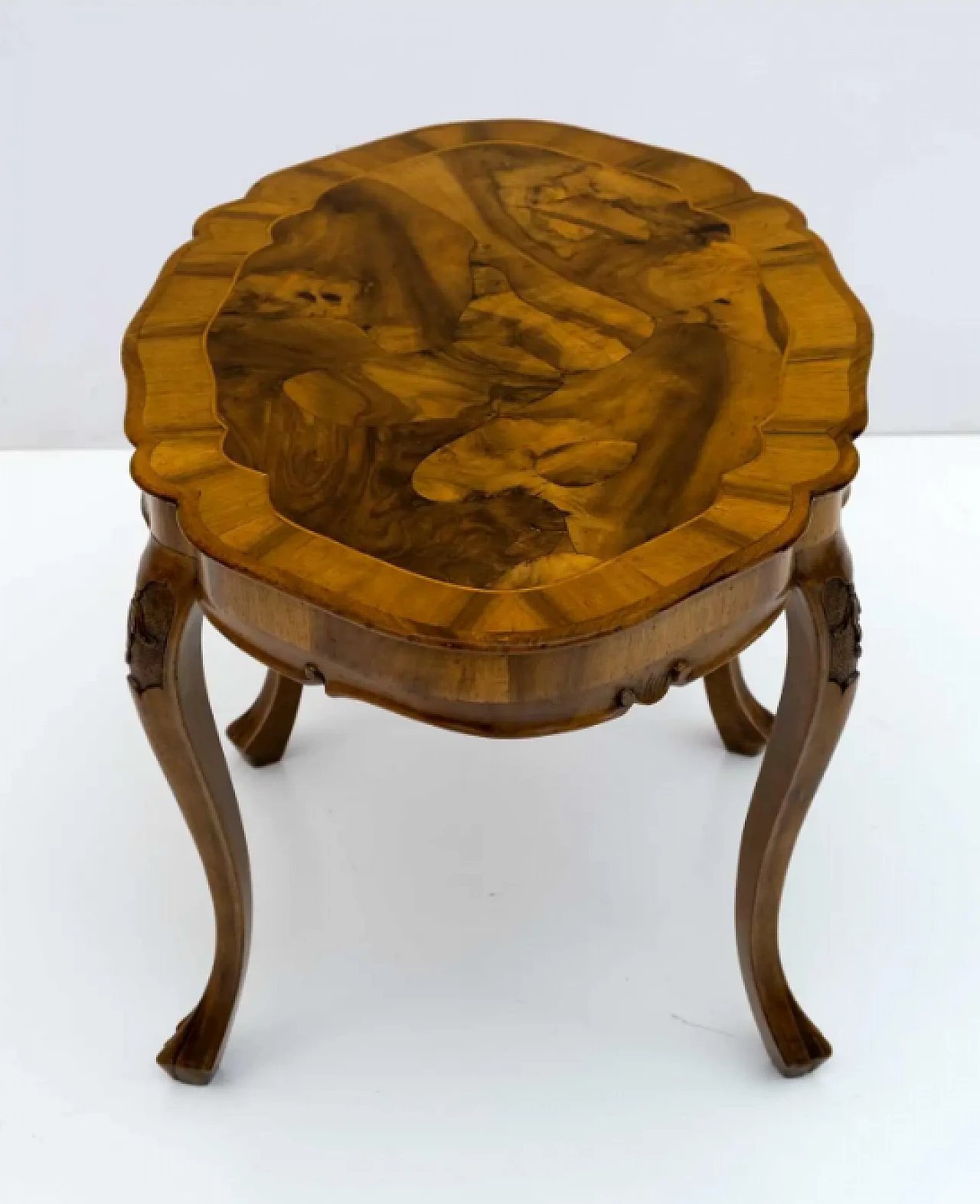 Baroque style walnut coffee table, early 20th century 3