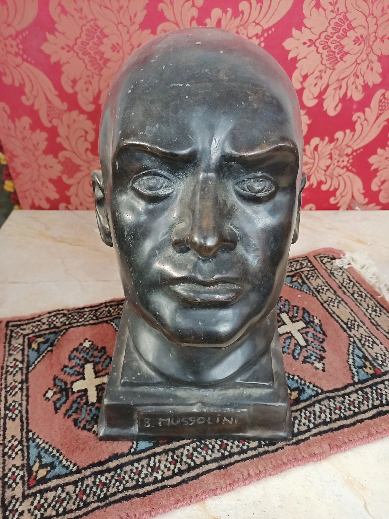 Bronze head of Benito Mussolini, early 20th century 3