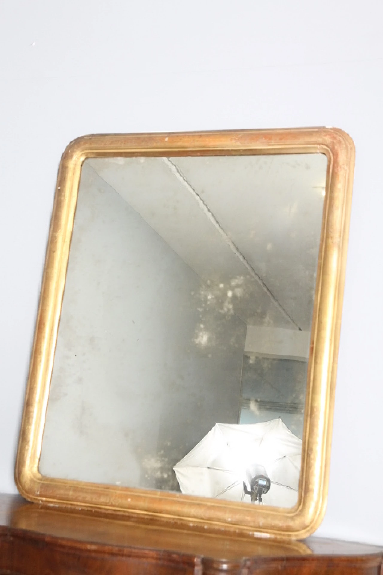 Mirror with gold leaf frame, 19th century 2