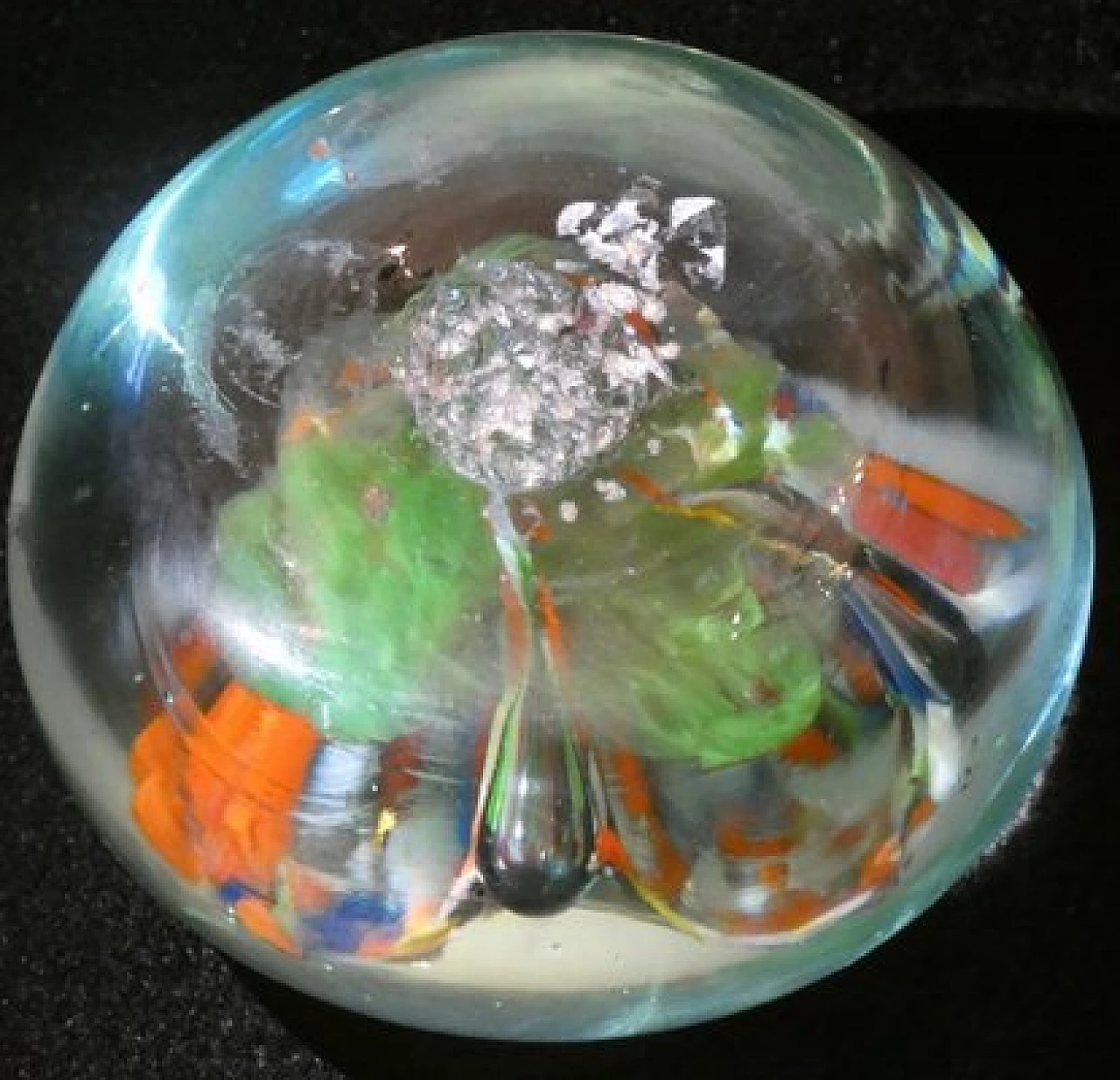 Murano glass floral paperweight, 1950s 3
