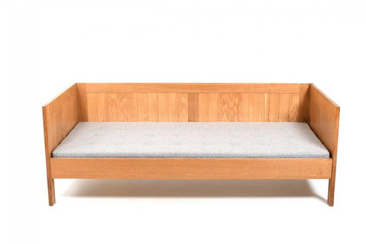 Oak daybed in the style of Børge Mogensen and Kurt Østervig, 1960s 1