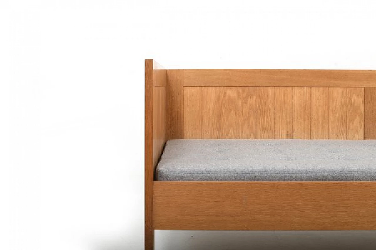 Oak daybed in the style of Børge Mogensen and Kurt Østervig, 1960s 5