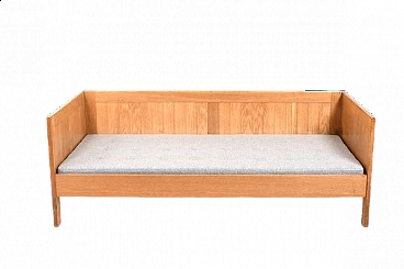 Oak daybed in the style of Børge Mogensen and Kurt Østervig, 1960s