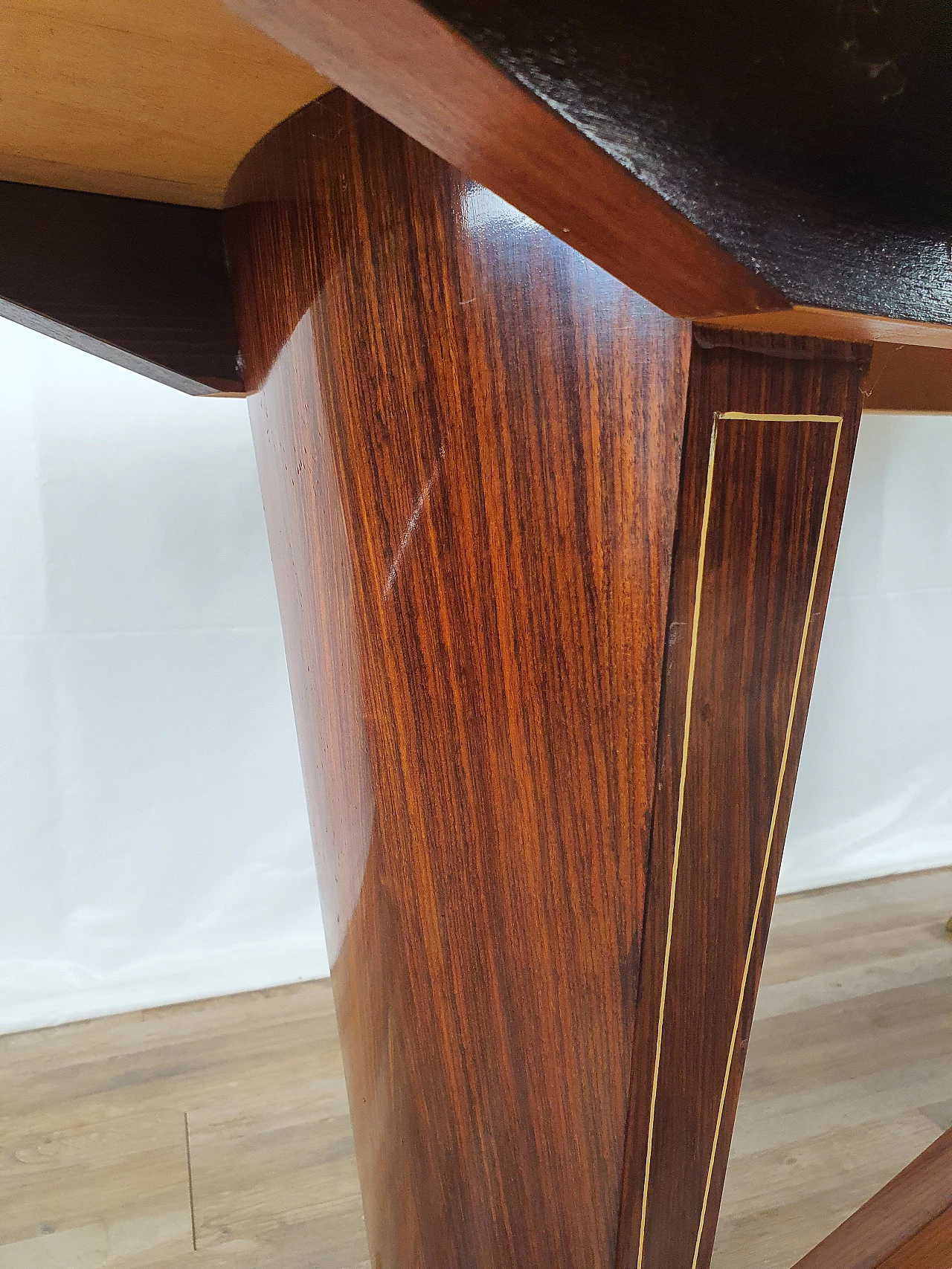 Mahogany oval dining table with decorated glass top, 1950s 22