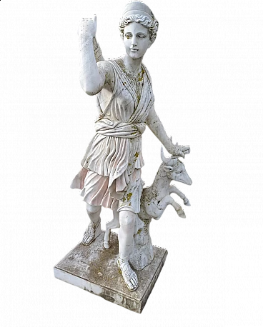 Carrara marble sculpture of Diana the Huntress, 18th century