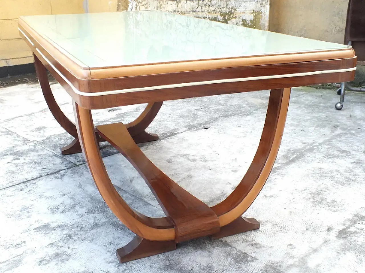 Long dining table in wood and glass by Osvaldo Borsani, 1940s 4