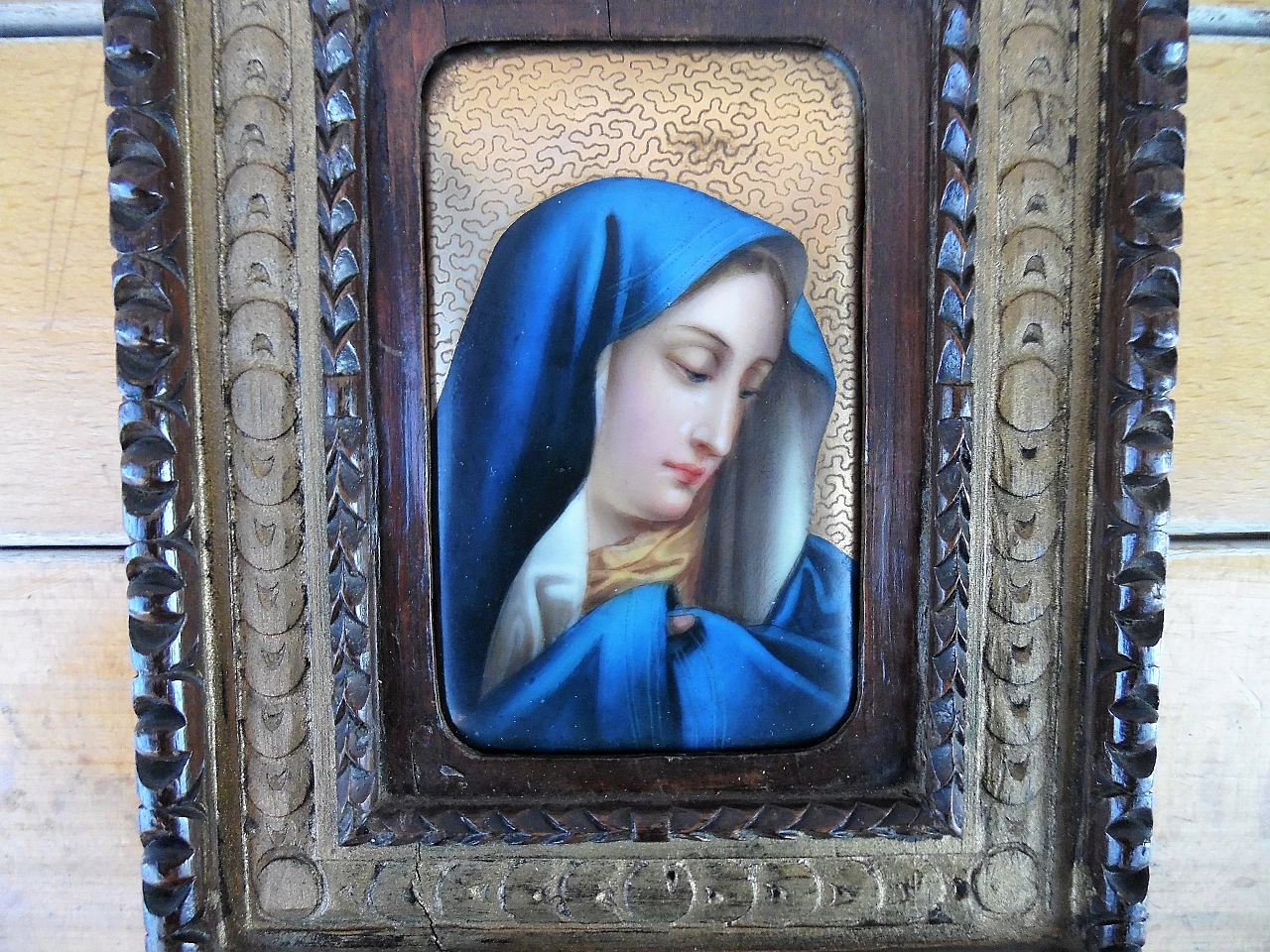 Ceramic Madonna with wood frame, late 19th century 2