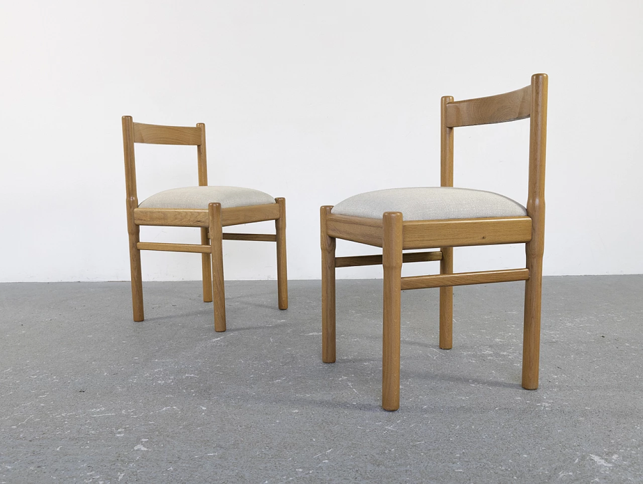 12 oak and fabric chairs, 1970s 17