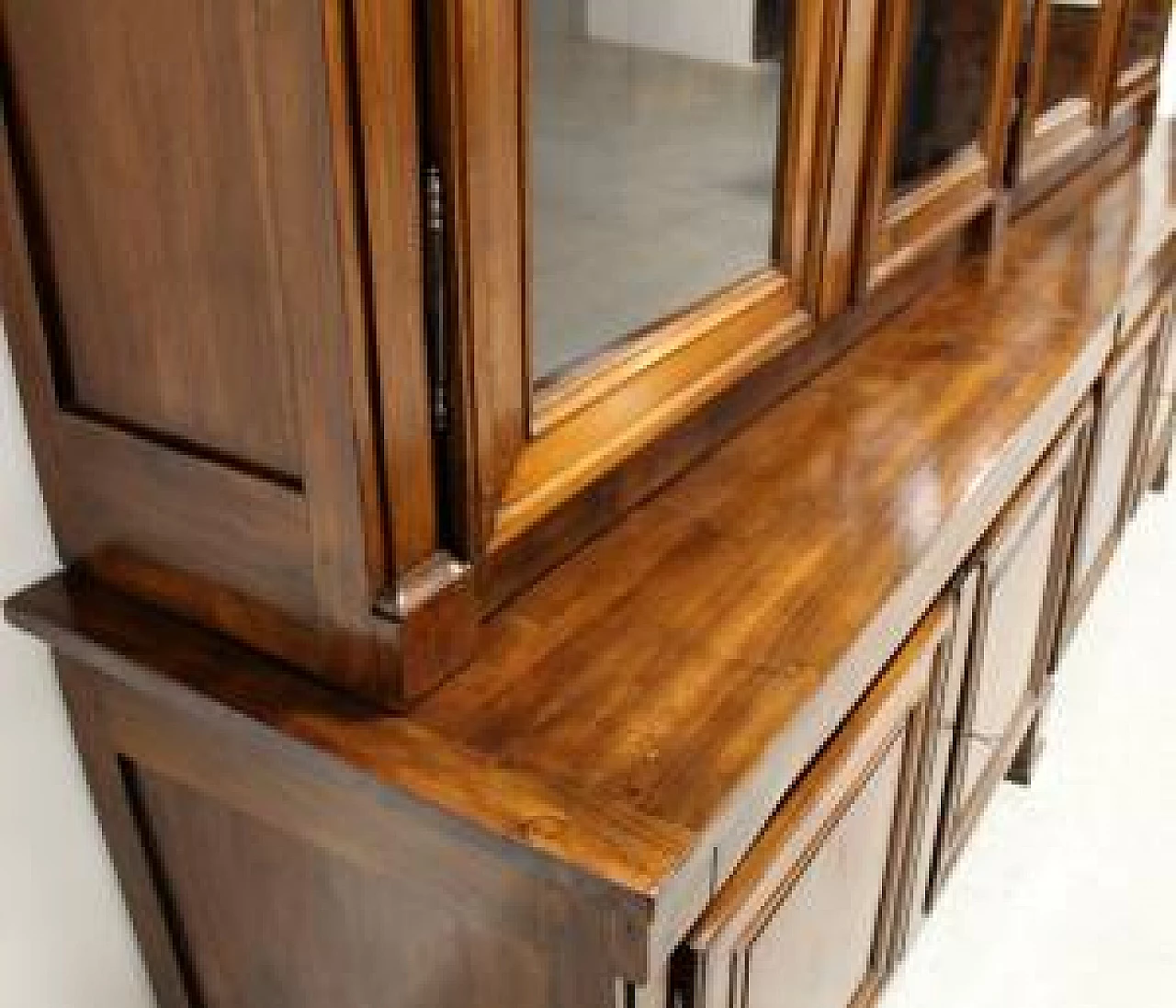 8-door Empire walnut bookcase, early 19th century 2