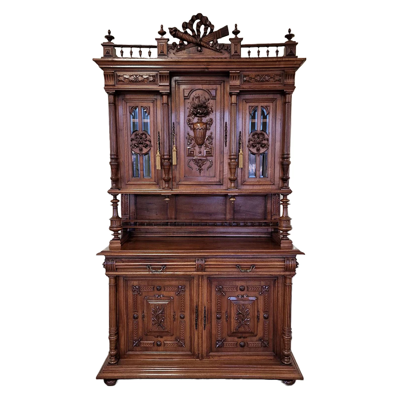 Henry II style walnut sideboard, 19th century 1