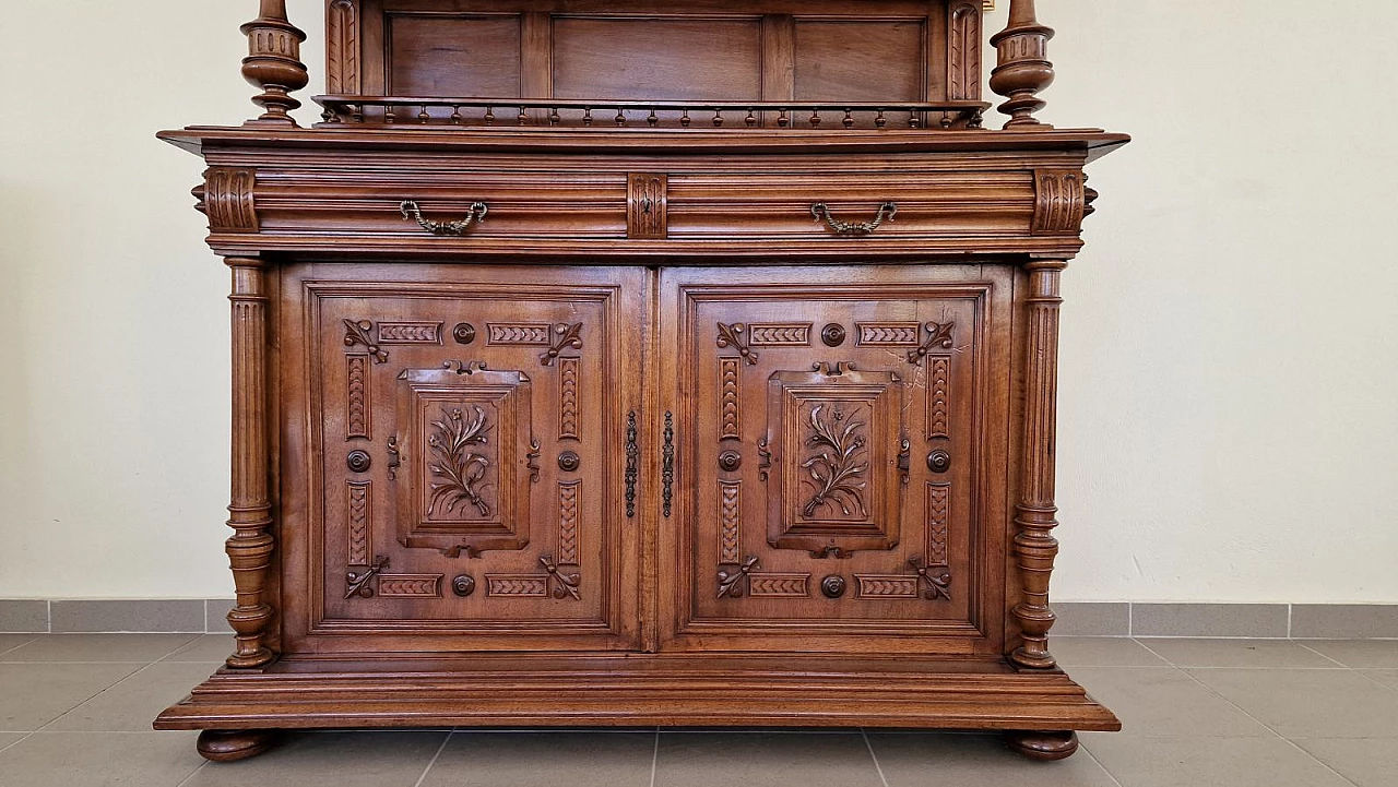 Henry II style walnut sideboard, 19th century 7