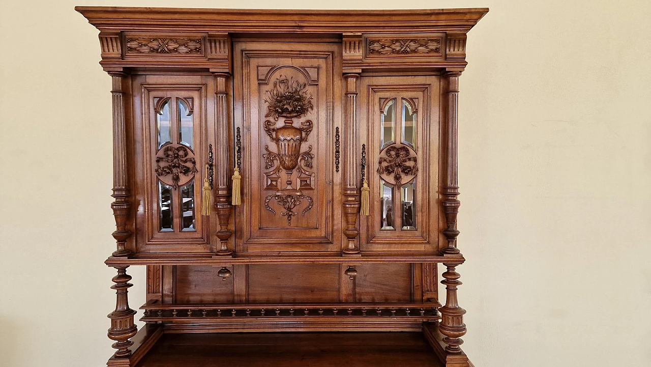 Henry II style walnut sideboard, 19th century 8