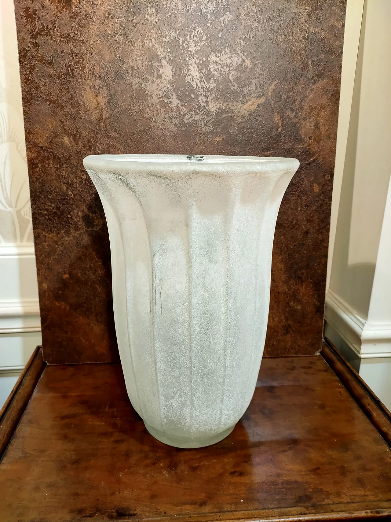 Fluted white glass Scavo vase by Seguso, 1980s 4