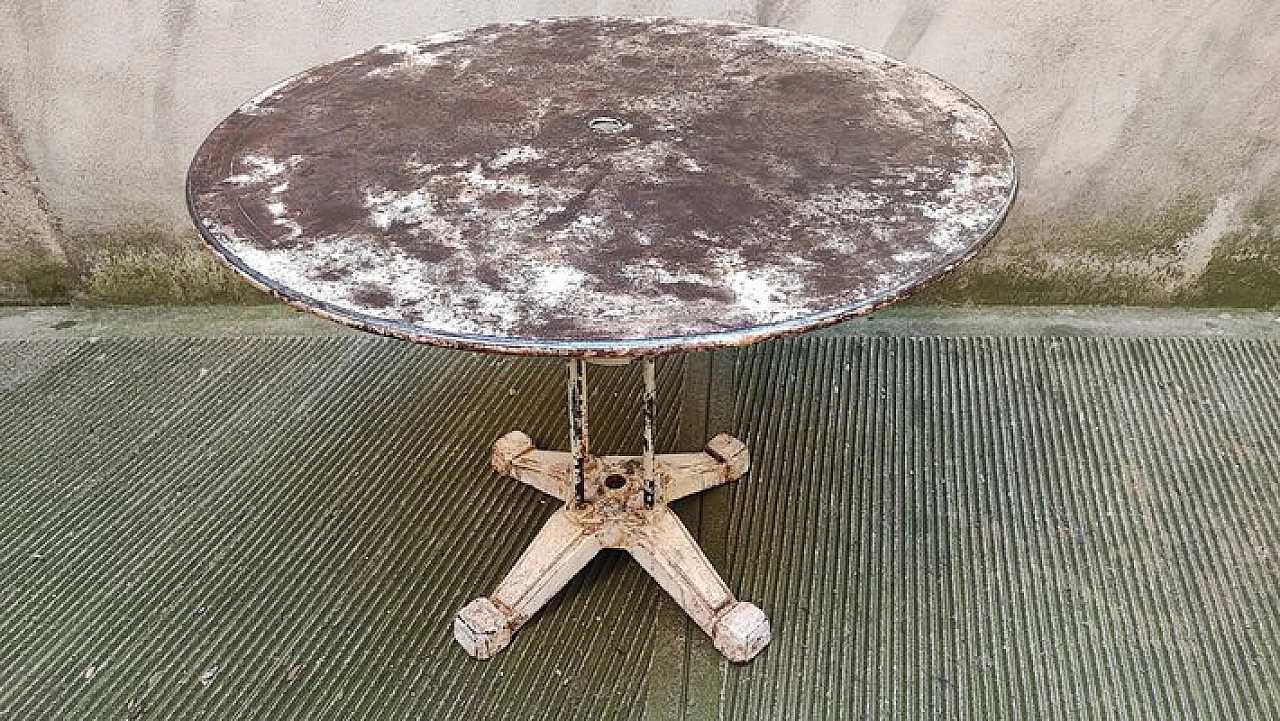 Metal garden table, 1940s 1