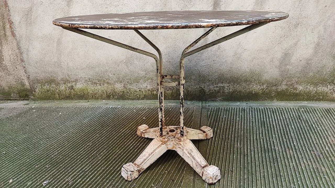 Metal garden table, 1940s 2