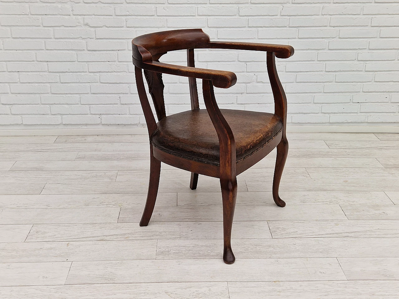 Scandinavian leather and stained oak chairs, 1950s 1