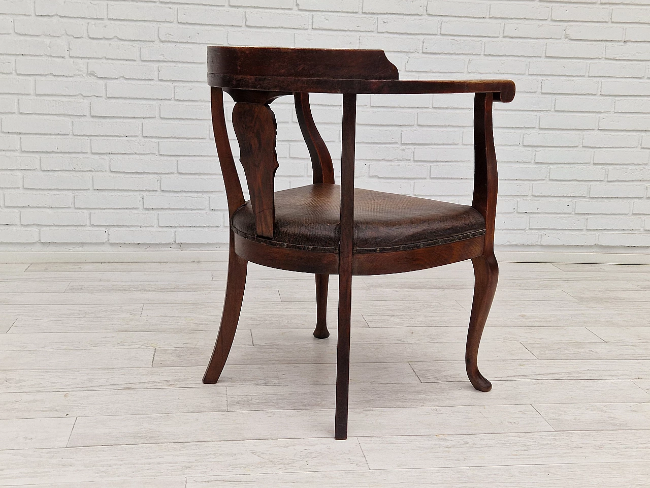 Scandinavian leather and stained oak chairs, 1950s 12