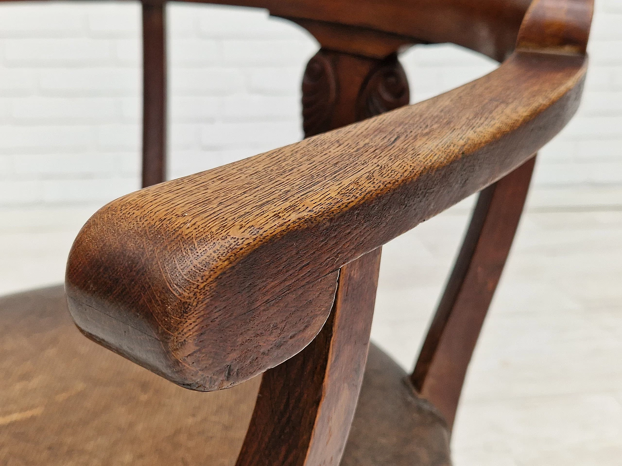 Scandinavian leather and stained oak chairs, 1950s 17