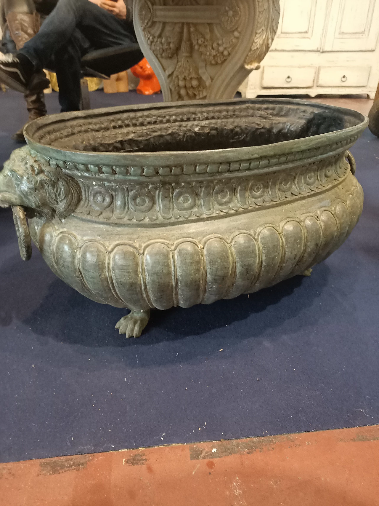 Neapolitan Empire bronze planter, mid-19th century 2