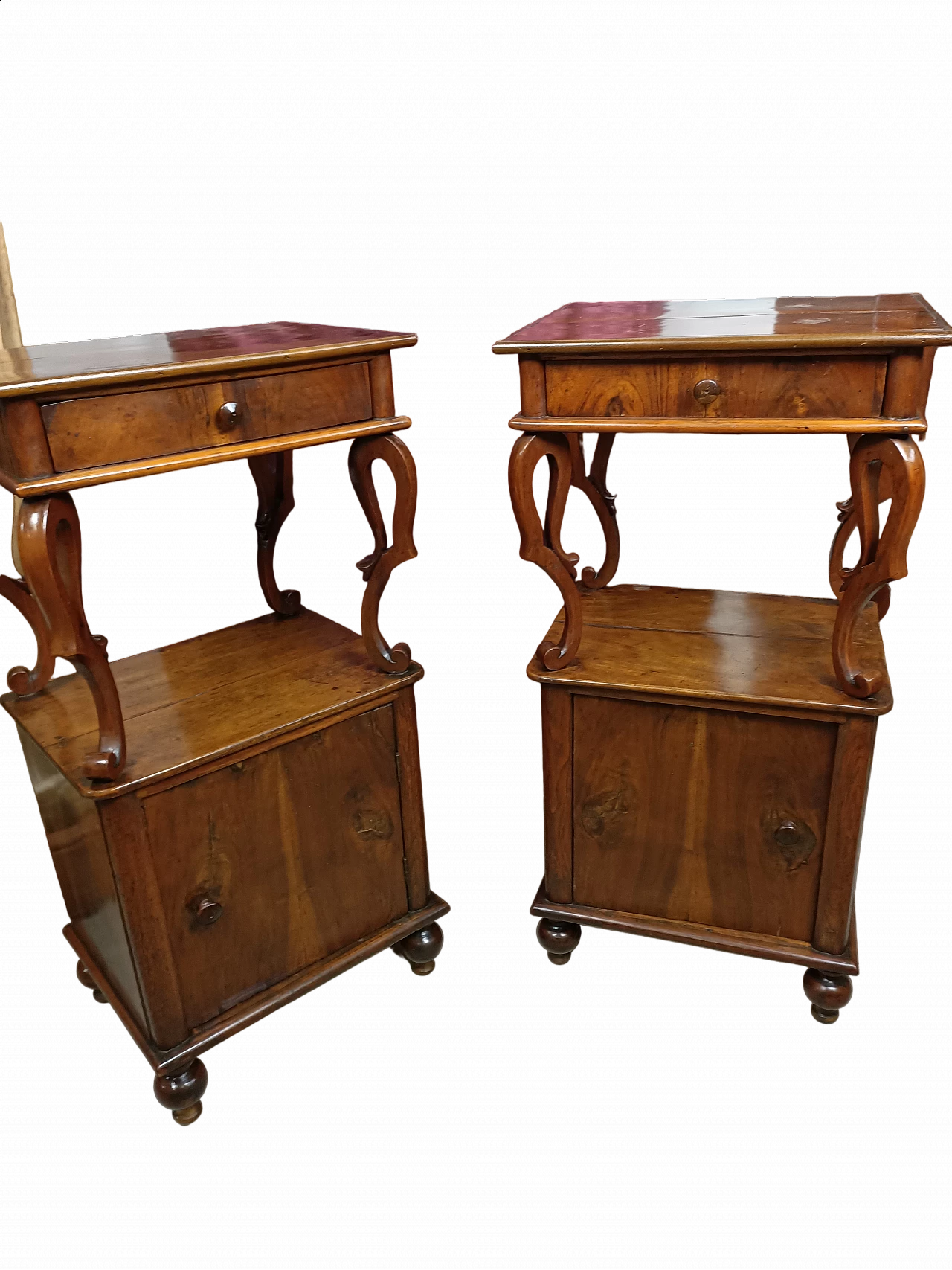 Pair of Louis Philippe walnut bedside tables, late 19th century 8