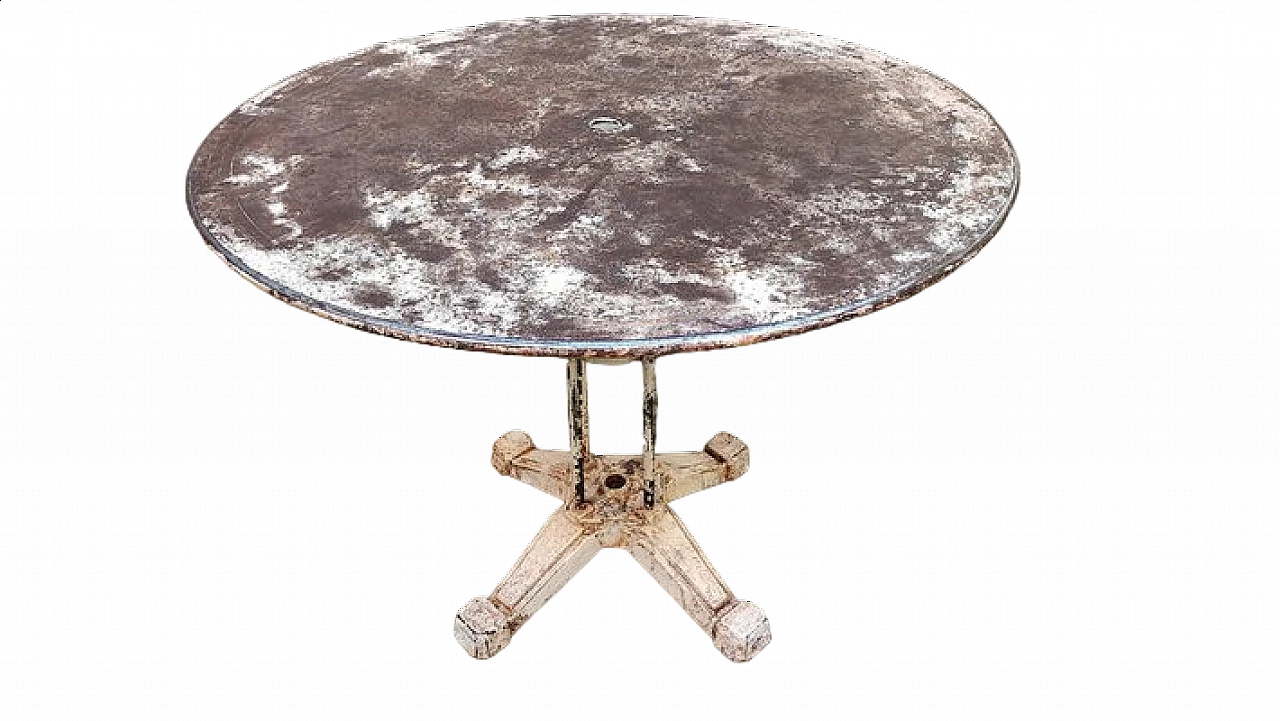 Metal garden table, 1940s 8