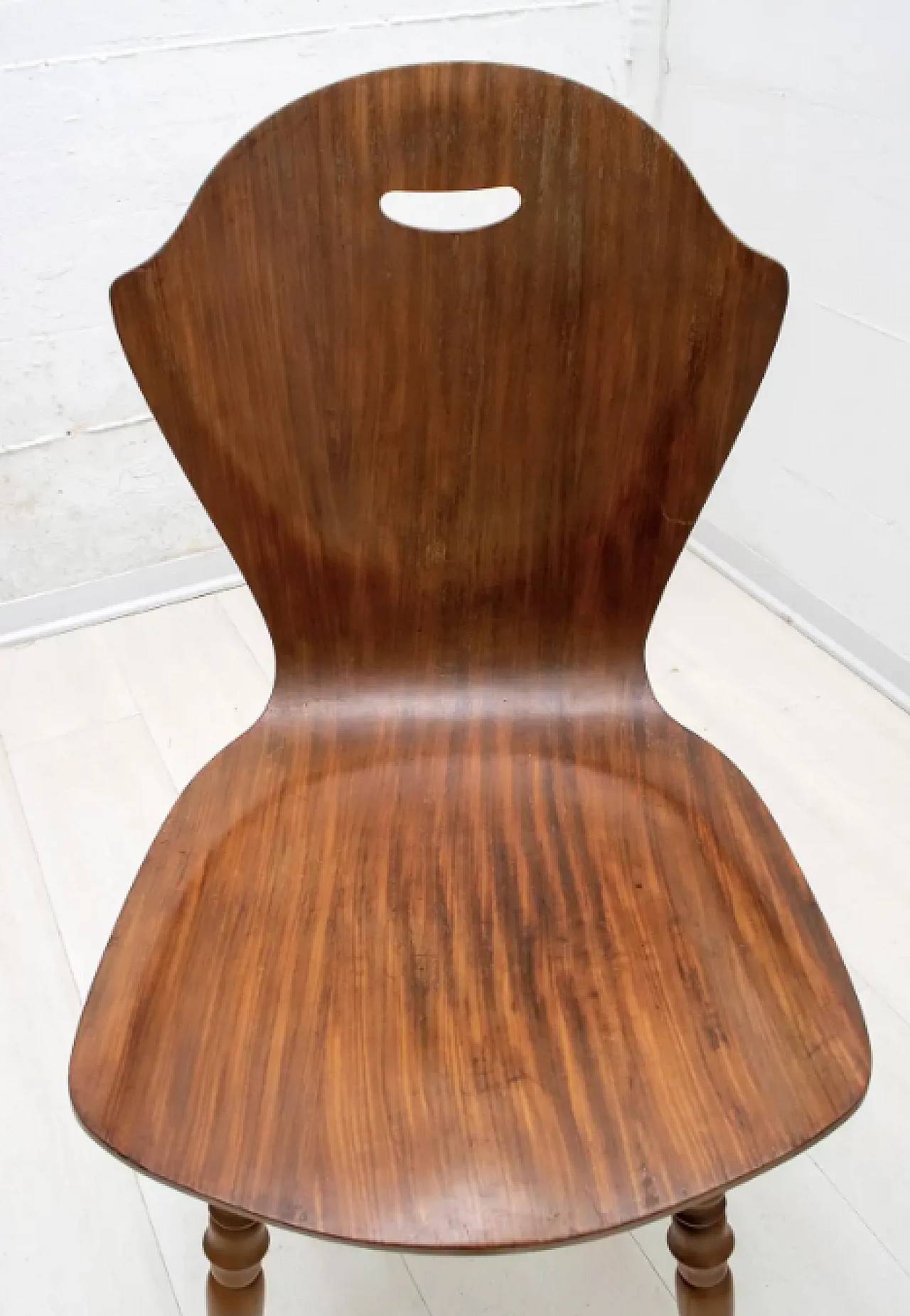 4 Chairs in curved teak plywood and beech, 1950s 9