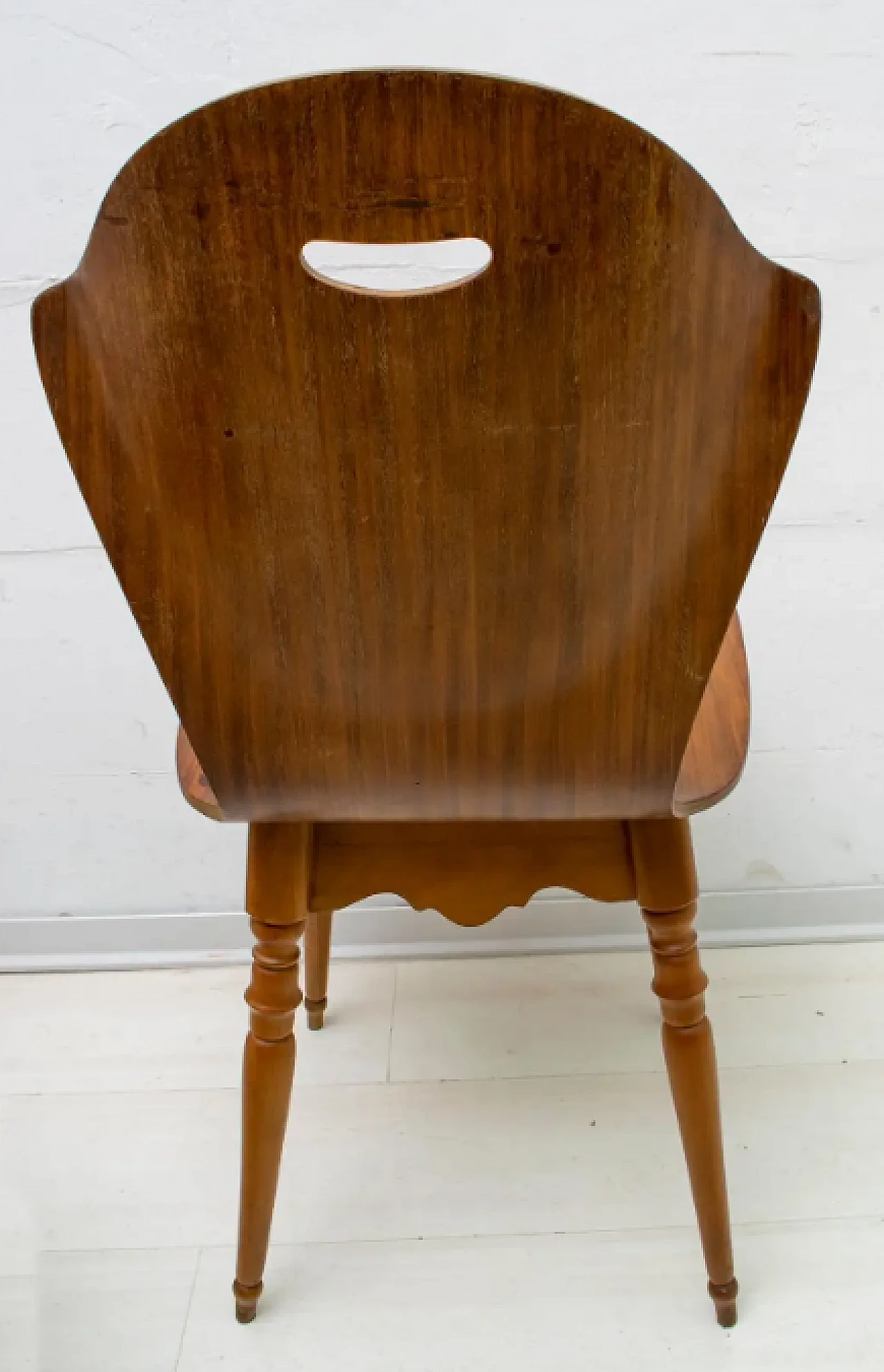 4 Chairs in curved teak plywood and beech, 1950s 10