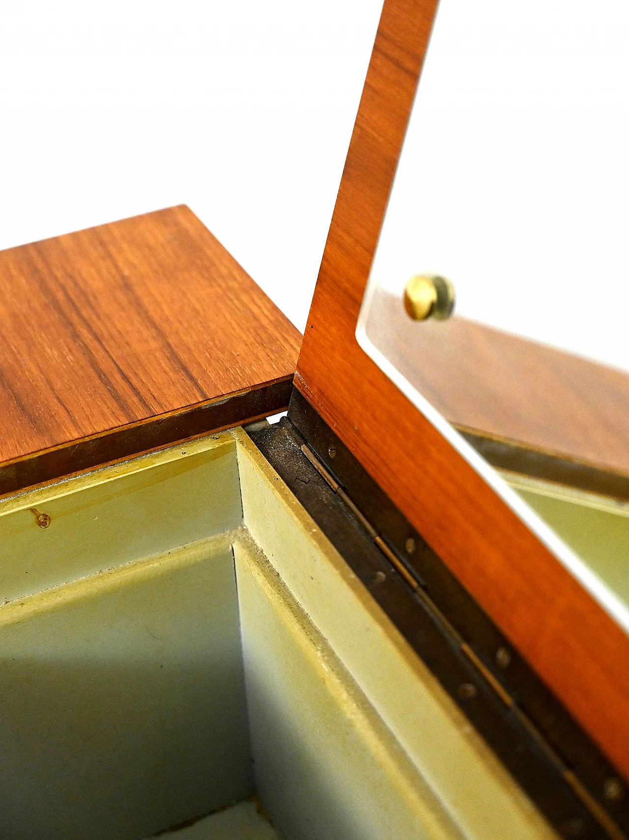 Teak vanity table by Fröseke AB Nybrofabriken, 1960s 11