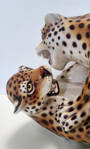 Baby Cheetah Statue