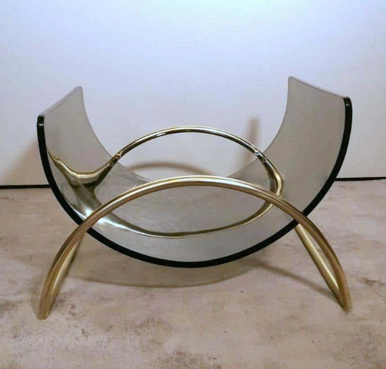 Smoked crystal and brass magazine rack attributed to Gallotti & Radice, 1970s 1