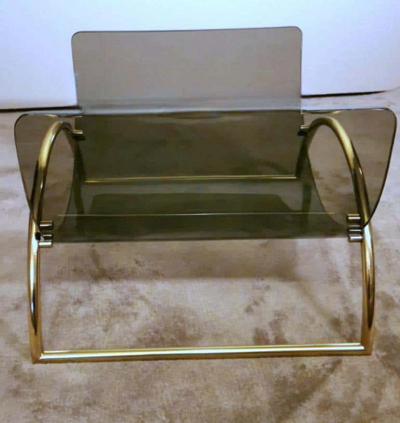 Smoked crystal and brass magazine rack attributed to Gallotti & Radice, 1970s 9