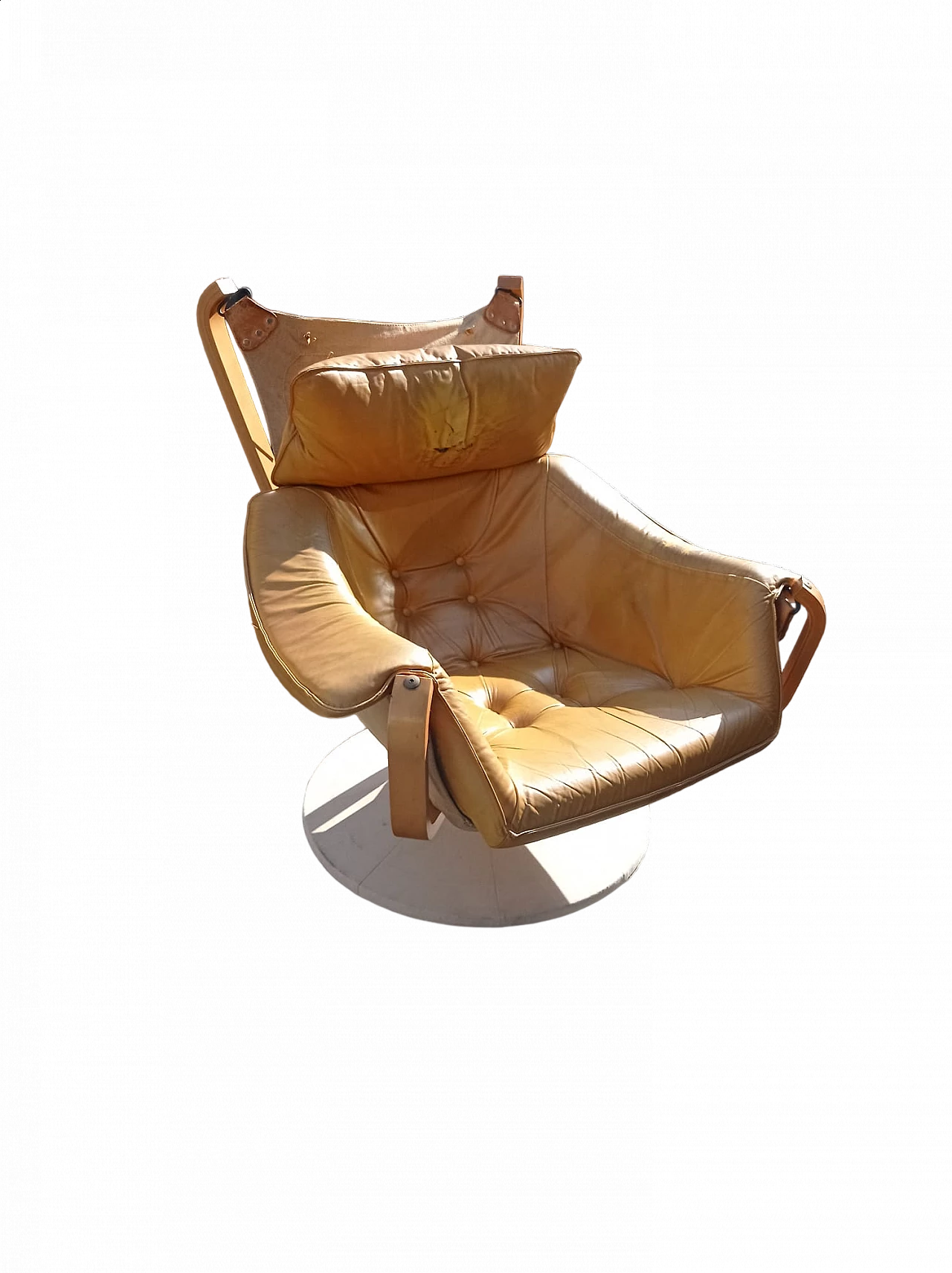 Falcon leather armchair, 1970s 4