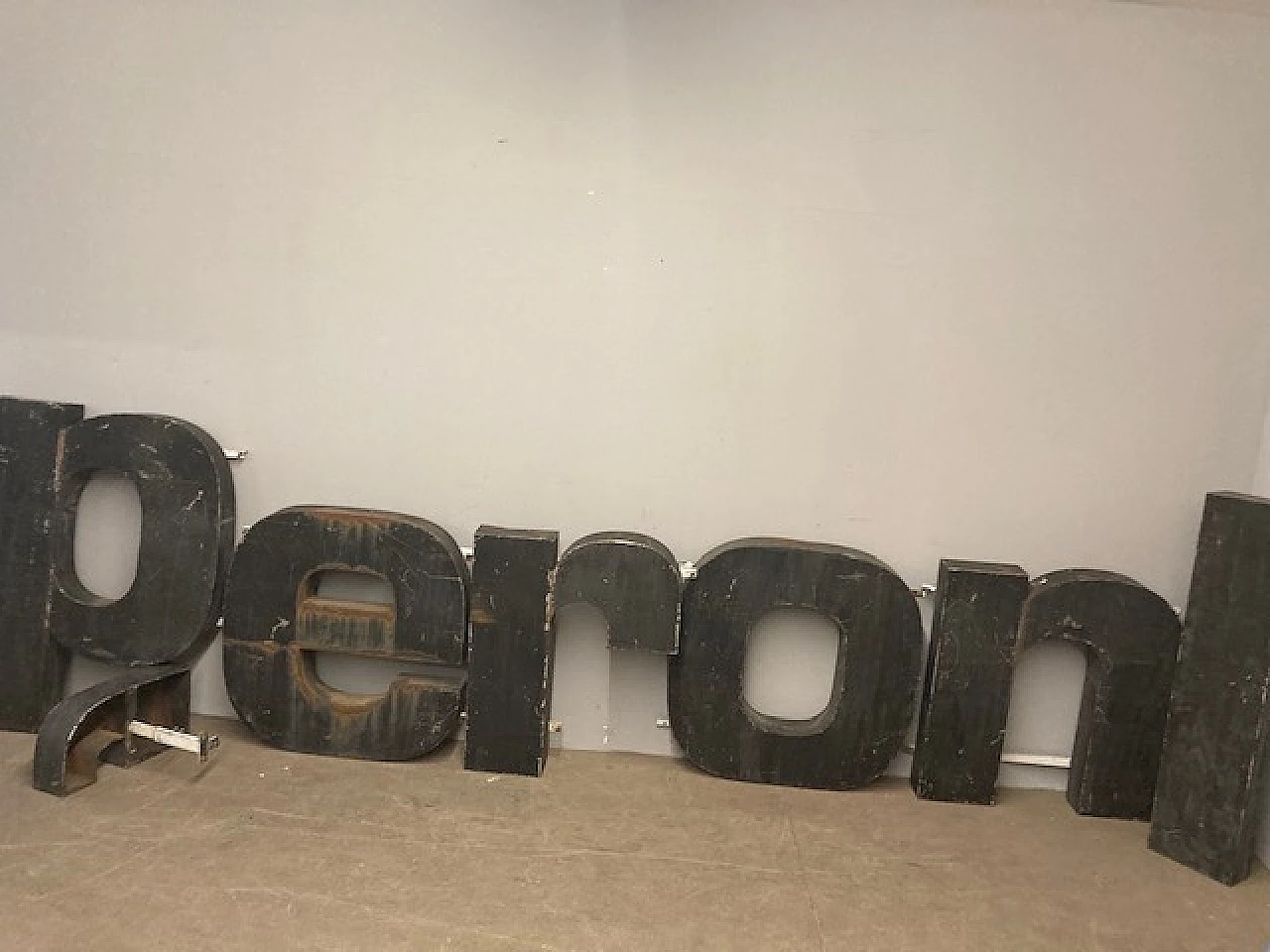 Peroni metal sign letters, 1950s 2