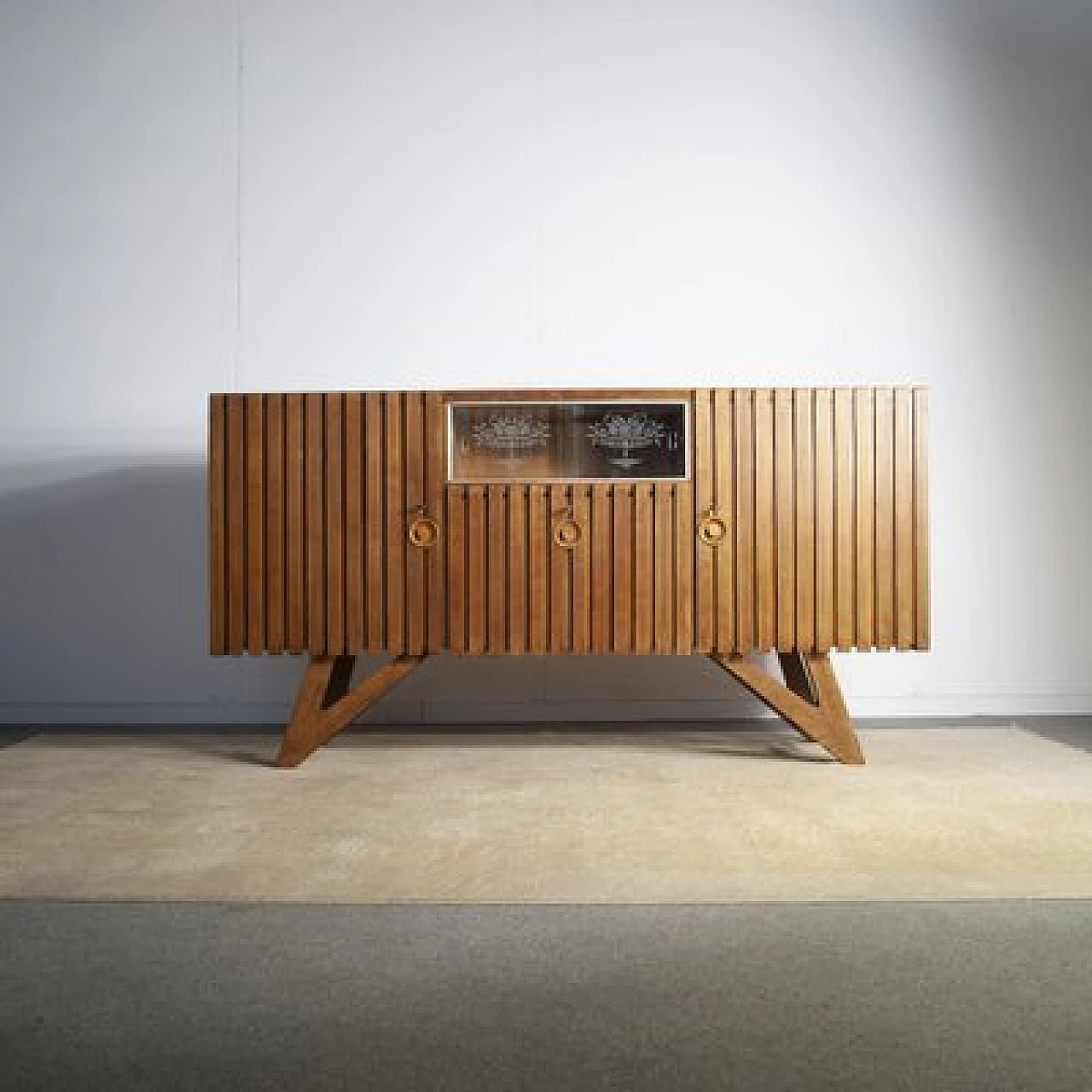 Light oak sideboard with two side doors in the style of Carlo Mollino, 1950s 2