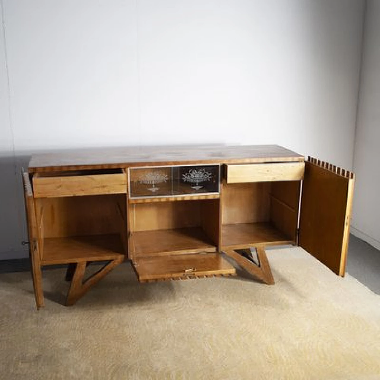 Light oak sideboard with two side doors in the style of Carlo Mollino, 1950s 6