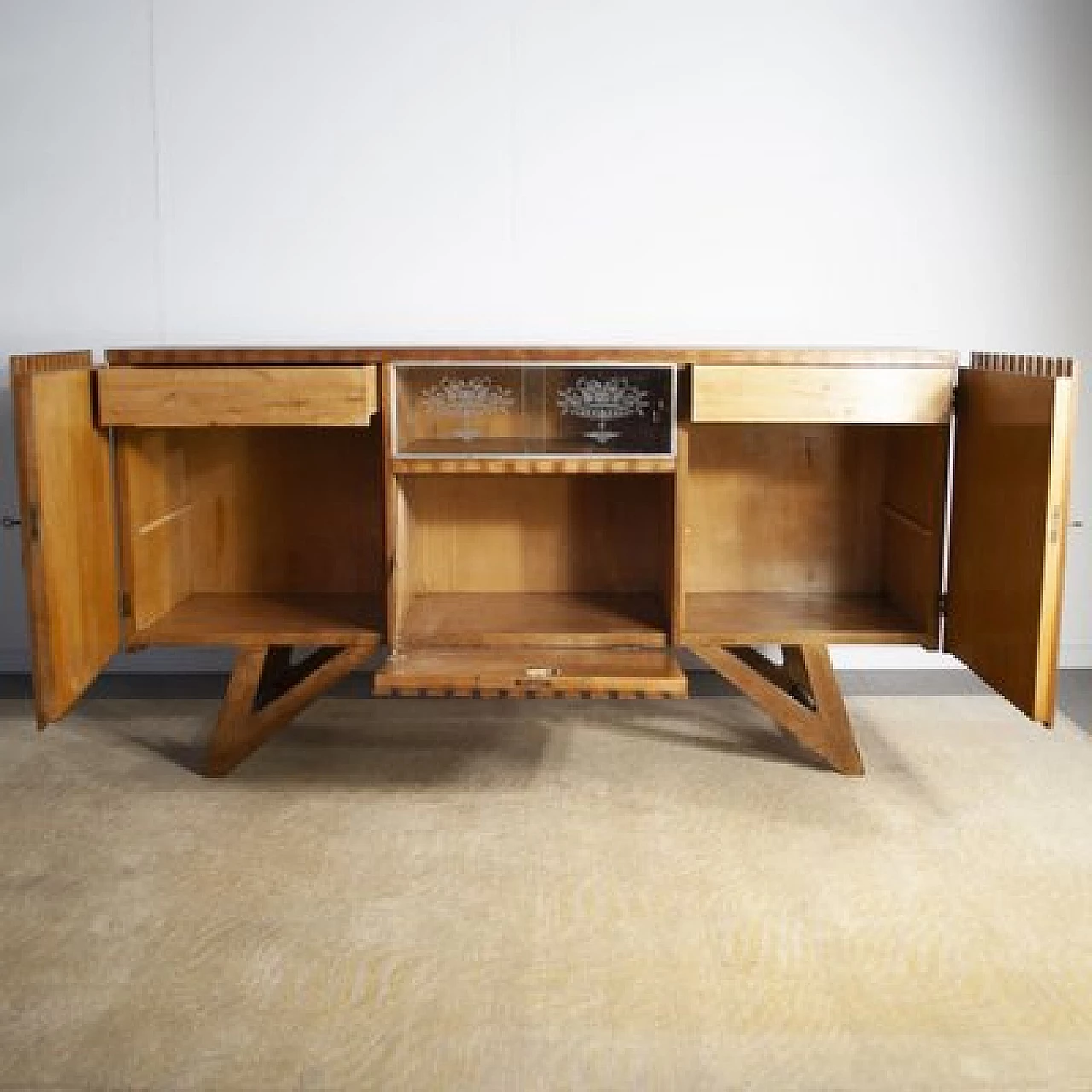 Light oak sideboard with two side doors in the style of Carlo Mollino, 1950s 7