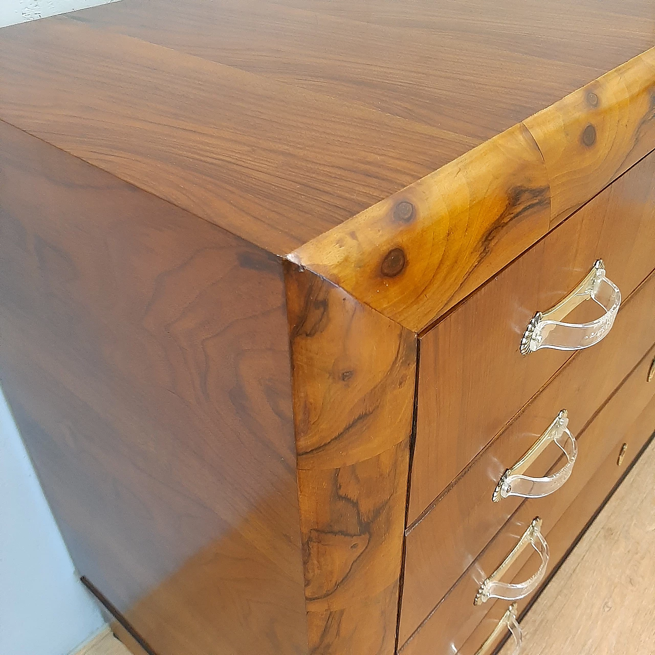 Art Deco walnut dresser with briarwood edges and brass handles, 1930s 6