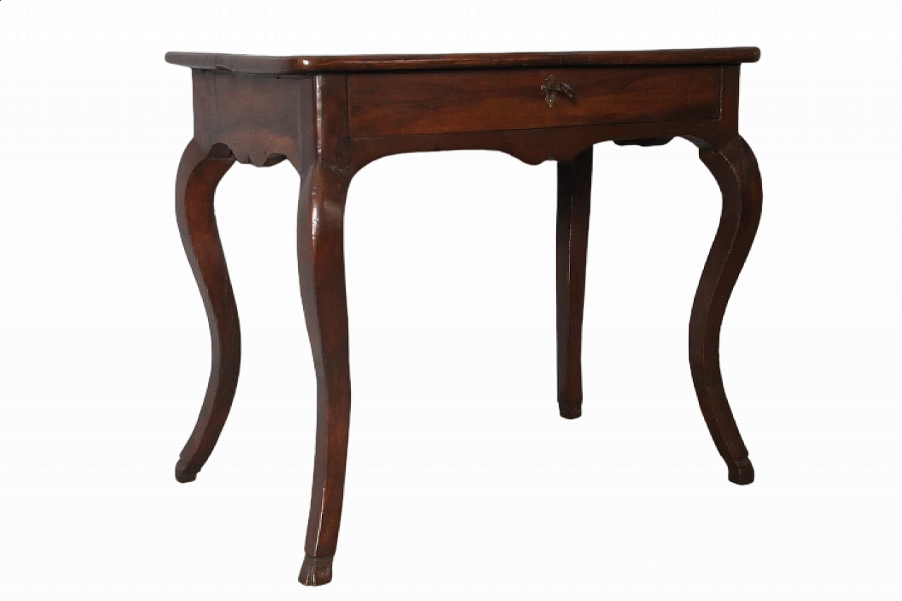 Louis XVI walnut writing desk with sabre legs, mid-18th century 10