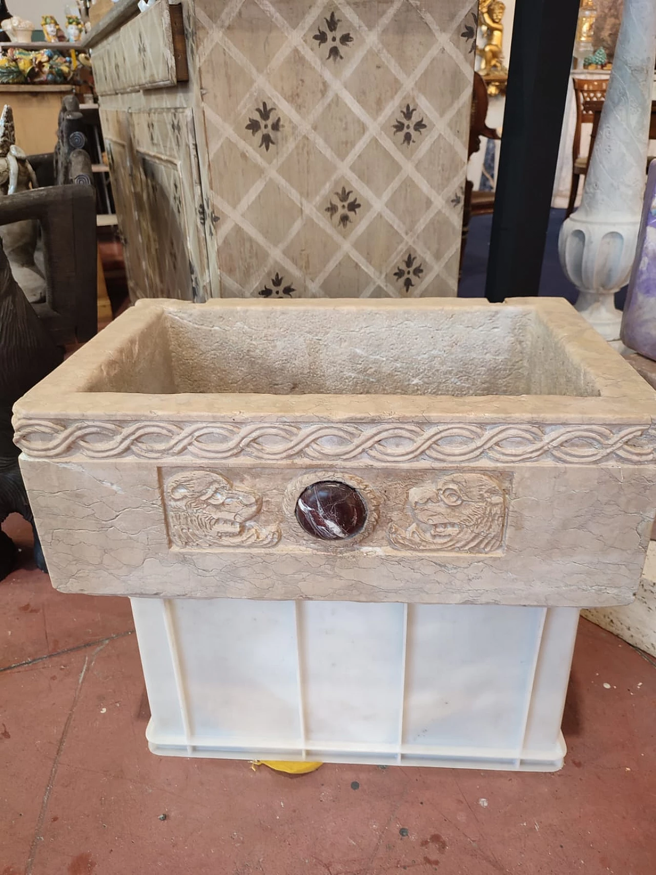 Nembro marble sink with jasper inlay, late 19th century 1