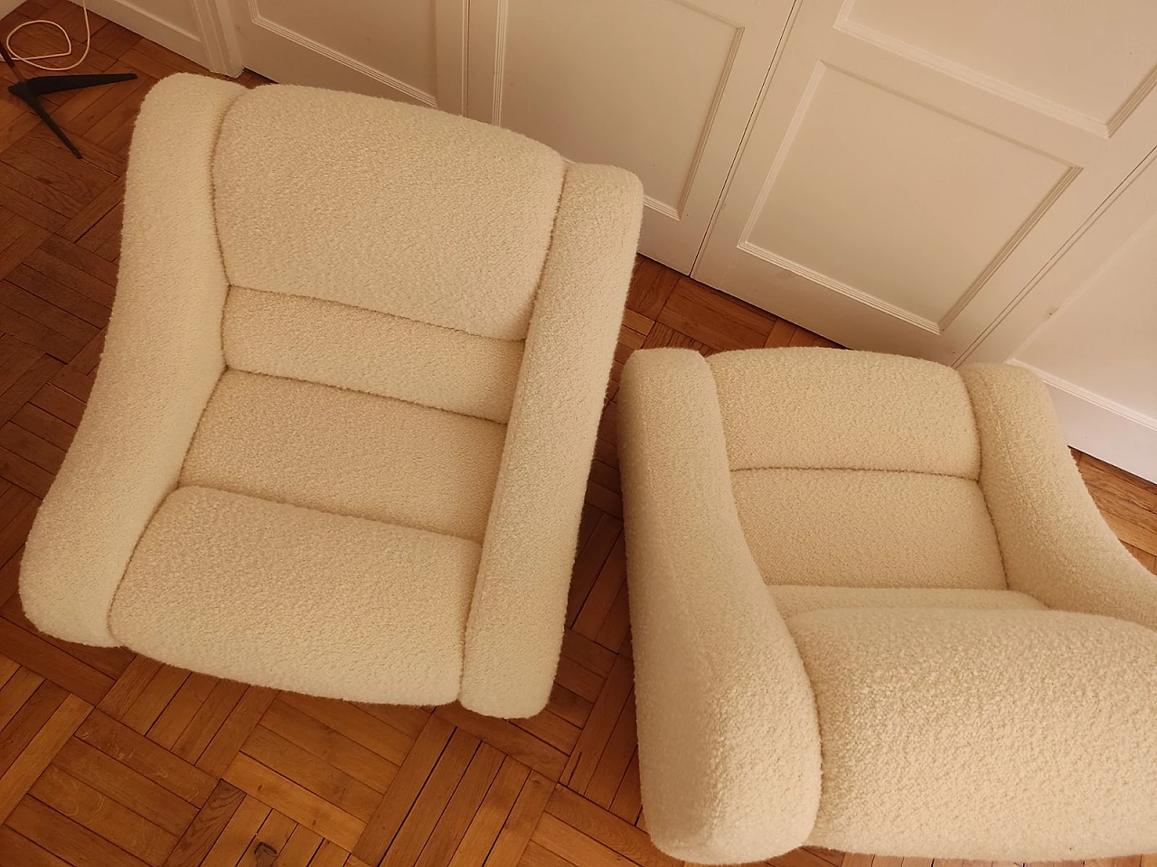 Pair of lounge chairs attributed to Emilio Guarnacci for Designers Guild, 1970s 5