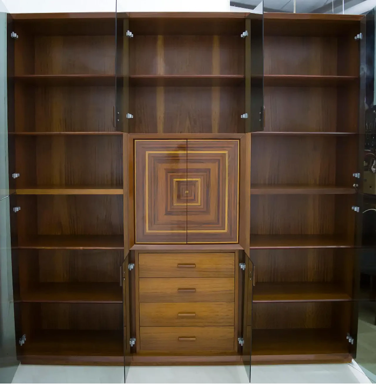 Paganini inlaid bar cabinet by Luciano Frigerio, 1970s 3