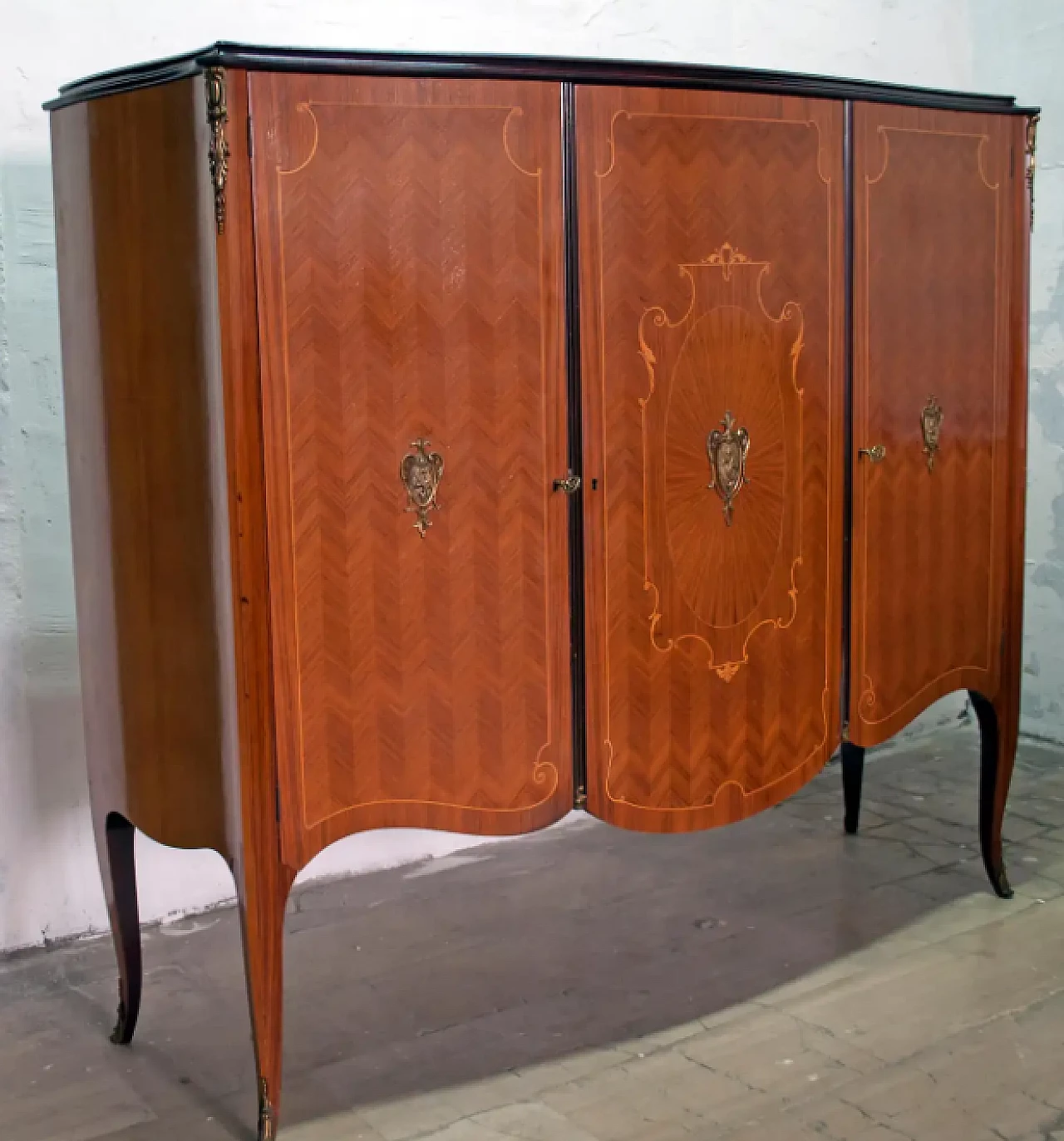 Walnut bar cabinet by Leopoldo Malberti, 1950s 2