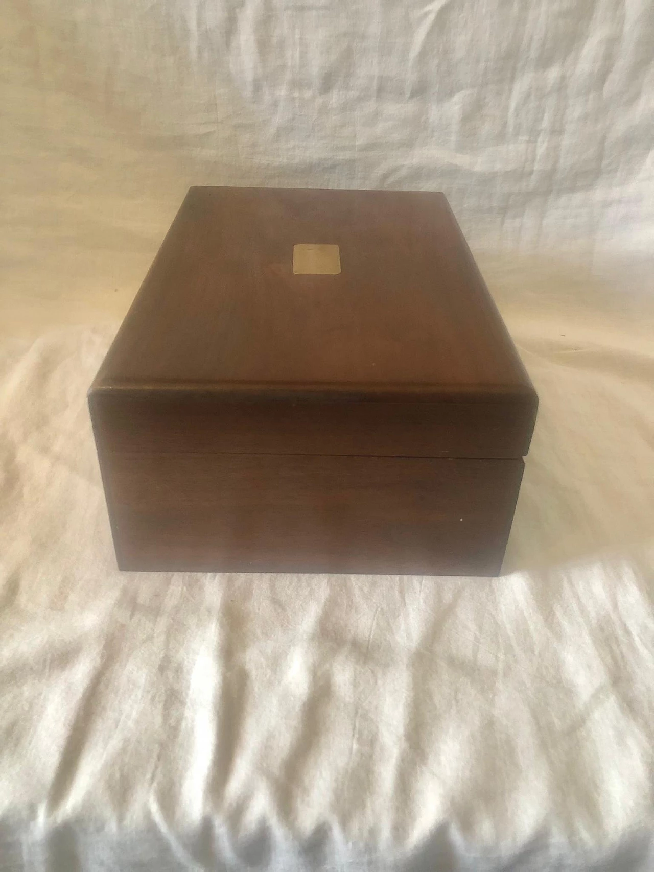 Walnut box with gilded plate, 1950s 3