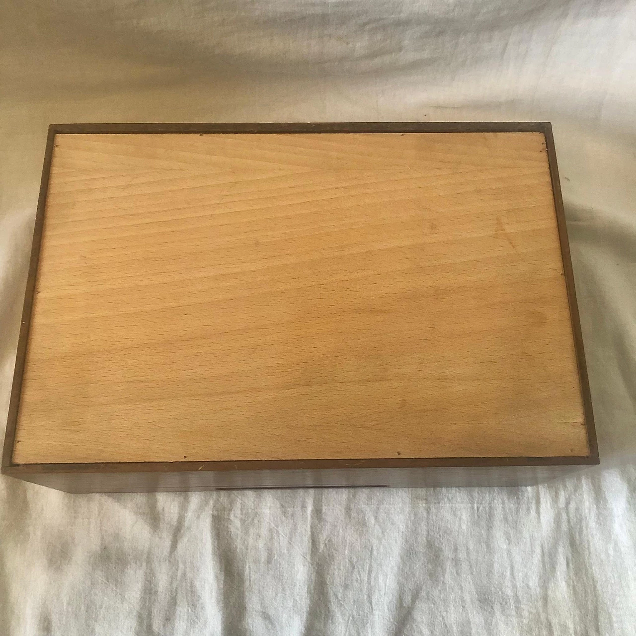 Walnut box with gilded plate, 1950s 7